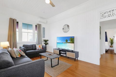 Seabreeze Cottage - VIC Tourism 3