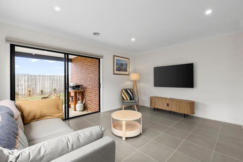 Seabreeze Terrace - VIC Tourism 3