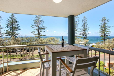 Seapoint Unit 14 32 Victoria Tce Kings Beach - VIC Tourism 0