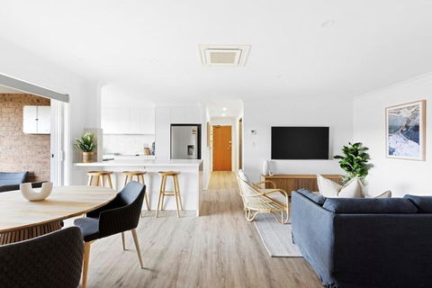 Seascape - Luxury Apartment Near Cronulla Beach - VIC Tourism 0