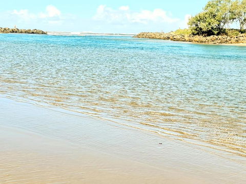 Seashells Pottsville Walk To Beach, Lagoon, Cafes - VIC Tourism 1