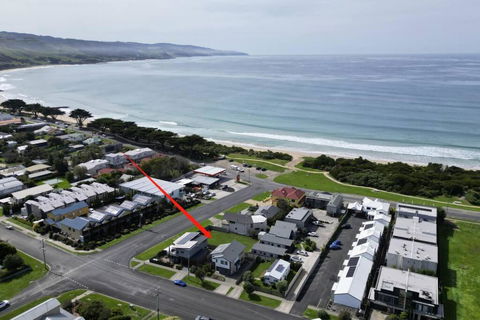 Seaside Gem - VIC Tourism 2