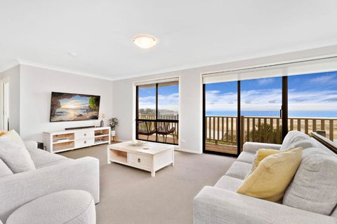 Shirls By The Sea - VIC Tourism 0
