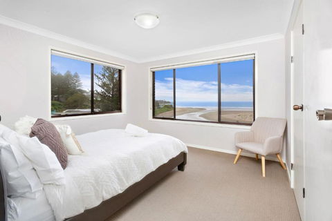 Shirls By The Sea - VIC Tourism 2