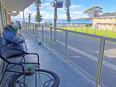 Shoal Court 2 Fabulous Location With Water Views - VIC Tourism 0