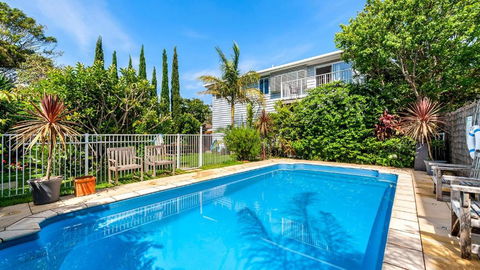 Shoal Bay Riggers - 7 Rigney St, Shoal Bay - VIC Tourism 0
