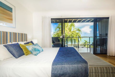 Shorelines 23 On Hamilton Island - VIC Tourism 1