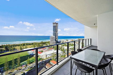 Sierra Grand 2406 - VIC Tourism 1