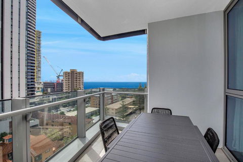 Signature Ocean Views 9th Floor 2 Bed 2 Bath Free Parking - VIC Tourism 2