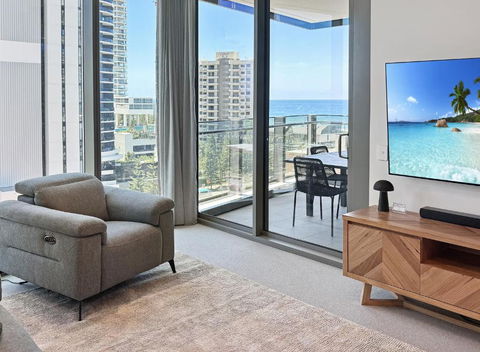 Signature Ocean Views 9th Floor 2 Bed 2 Bath Free Parking - VIC Tourism 0