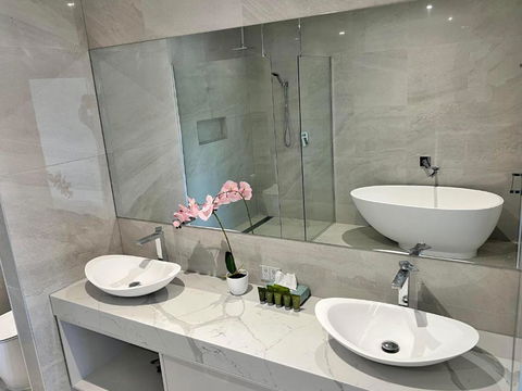 Sixty Six Boutique Apartments - VIC Tourism 2