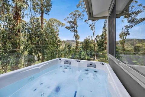 Sky High House - VIC Tourism 1