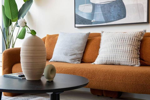 Sleek City Living: 1BR Retreat Apt CBD Wi-Fi Yoga - VIC Tourism 1