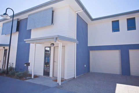 Stonewood Villas - VIC Tourism 3