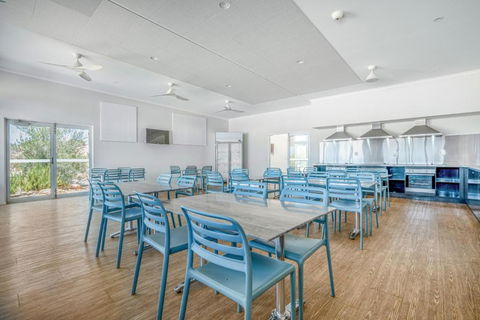 Tasman Holiday Parks - Denham Seaside - VIC Tourism 3
