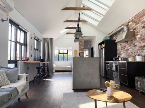 T H E L O F T - Stunning Private Apartment - VIC Tourism 2