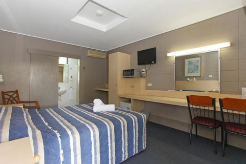 Tandara Hotel Motel - VIC Tourism 3