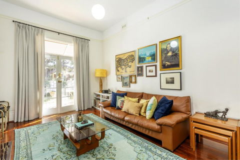 The Federation Cottage - EXECUTIVE ESCAPES - VIC Tourism 3