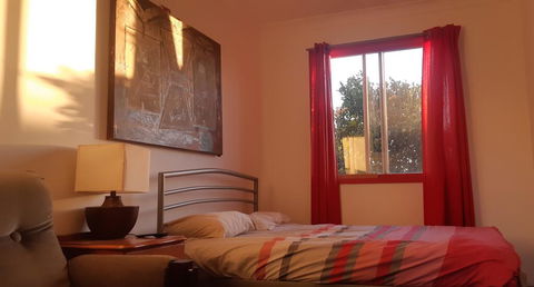Beachside Backpackers - VIC Tourism 2