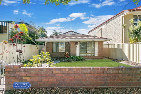 Beachside Holiday Home - VIC Tourism 0