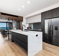 Beachside Lane - On the beach water views - VIC Tourism