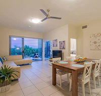Beachside penthouse with 360views - VIC Tourism