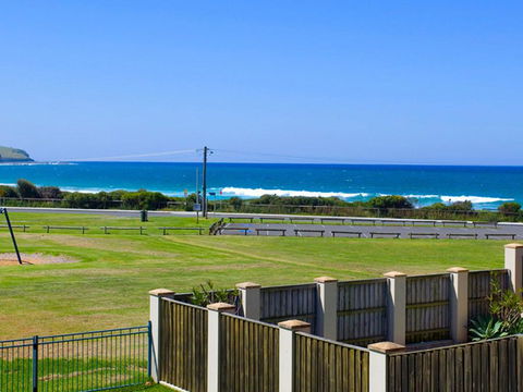 Beachside Retreat - VIC Tourism 0