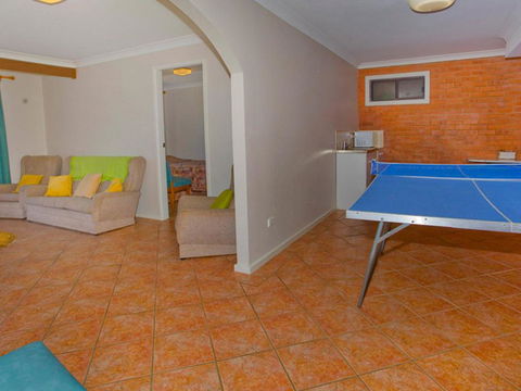 Beachside Retreat - VIC Tourism 3