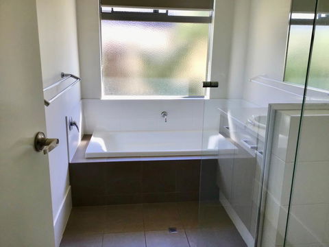 Beachwood House - Broadwater - VIC Tourism 3