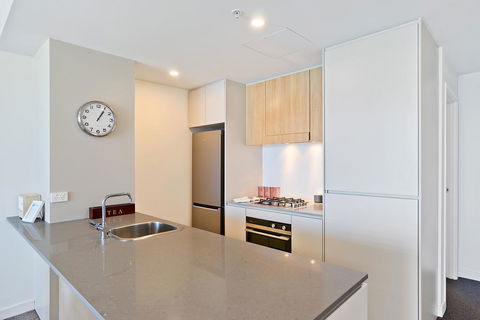 Beau Monde Apartments Newcastle - Horizon Newcastle Beach - VIC Tourism 3