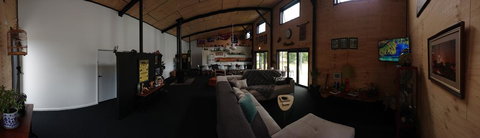 Bed In A Shed Tasmania - VIC Tourism 2