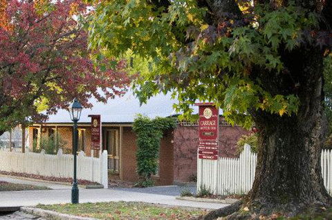 Beechworth Carriage Motor Inn - VIC Tourism 0