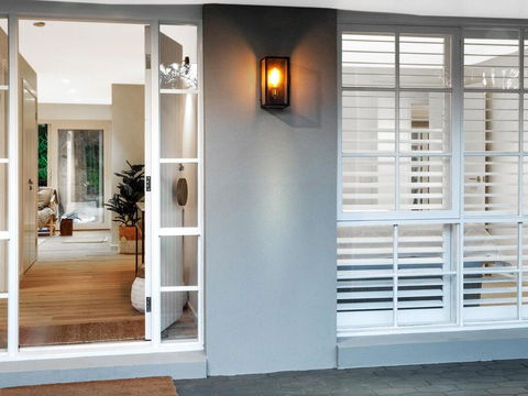 Bella Casa - Luxury Boutique Holiday Home With Heated Pool! - VIC Tourism 0