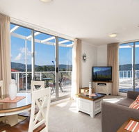 Bella Mare - 2 Bedroom Ocean View Terrace Apt - VIC Tourism