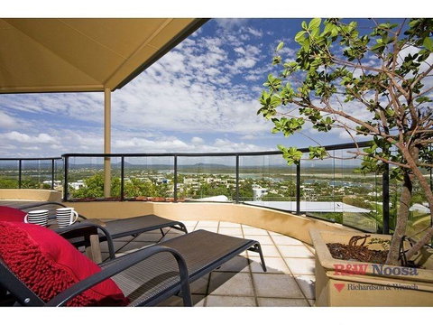 Belle De Jour U5 - VIC Tourism 1