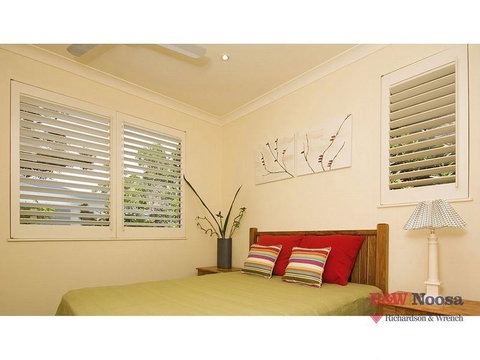 Belle De Jour U5 - VIC Tourism 2