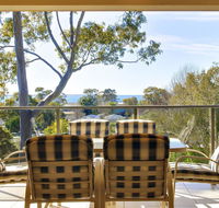 Bellima Beach House' 9 Jackson Close - huge duplex with air con and fabulous views - VIC Tourism