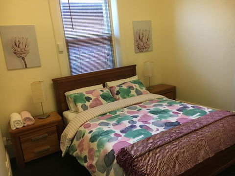 BELMONT 11 Bedroom Home In The Heart Of Victor Harbor - VIC Tourism 3