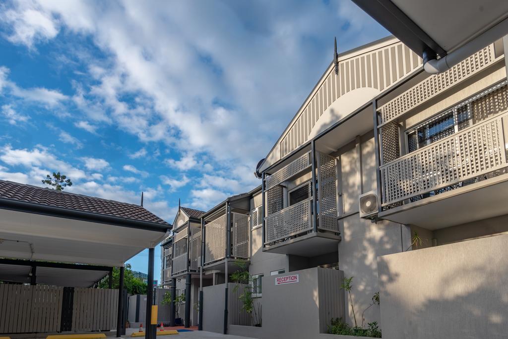Toowong QLD VIC Tourism