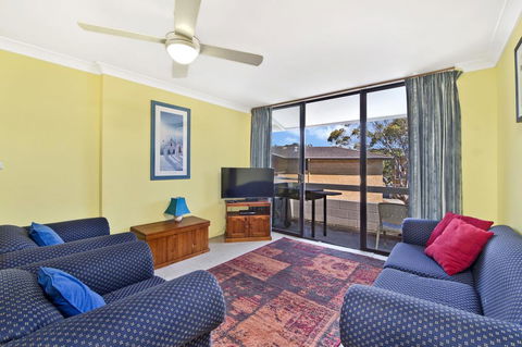 Berdella Park 25 6 Flynn Street - VIC Tourism 1