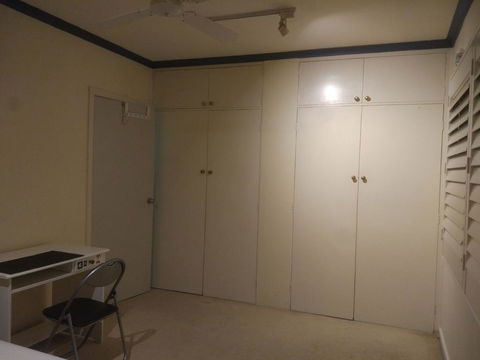 Big Room 12km To City Near Boxhill, Melbourne - VIC Tourism 3