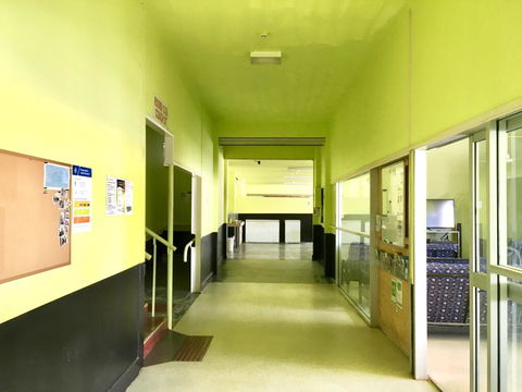 Bigfoot Backpackers - VIC Tourism 0