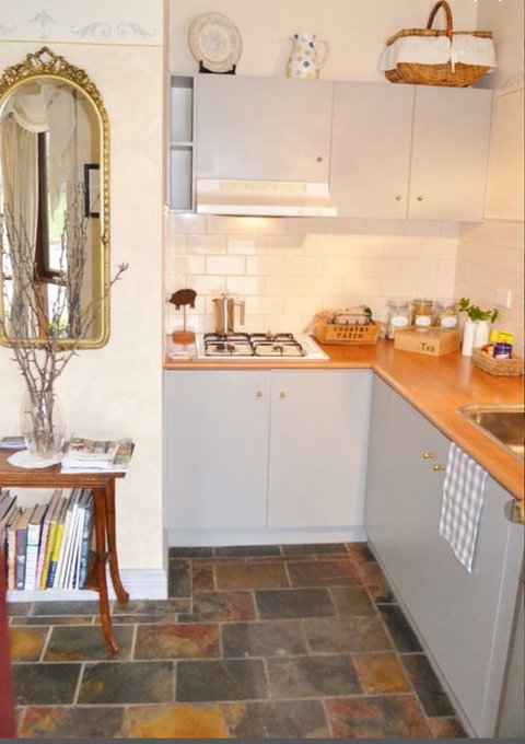 Bindley House B&B Cottage - VIC Tourism 3