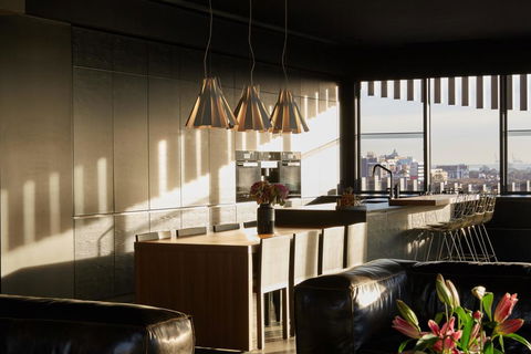 Birdcage Penthouse Luxury Melbourne Ultra Modern Industrial Chic - VIC Tourism 3