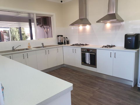 Black Sheep Motel Goulburn - VIC Tourism 1