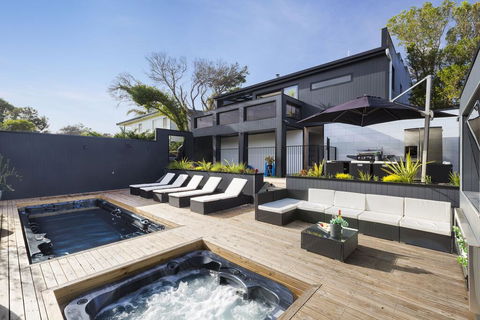 Blairgowrie Oasis Luxury Retreat With Spa,pool, Fireplace, Golf Putting Green - VIC Tourism 0