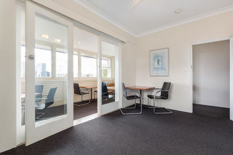 Blue Gum Hotel - VIC Tourism 3