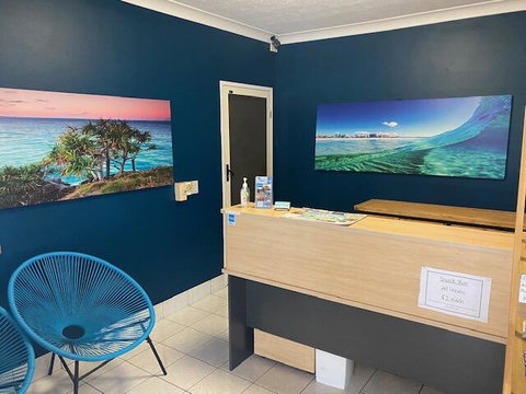 Blue Pelican Motel - VIC Tourism 3