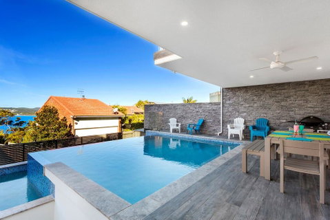 Blue Water Splendour - Infinity Pool And Amazing Views!! - VIC Tourism 1