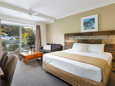 Blueys Motel - VIC Tourism 1